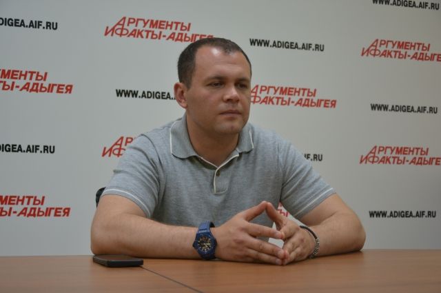 В Мариуполе Роман Купин стал первым волонтёром из Адыгеи.