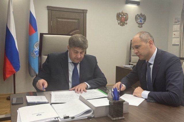 Губернатор Оренбургской области Денис Паслер встретился с руководителем Росавтодора Романом Новиковым.