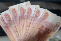 Мужчина получил более 277 тысяч рублей незаконной заплаты.
