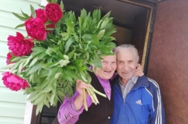 Супруги Куликовы отметили изумрудную свадьбу.