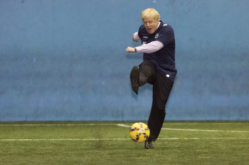 Борис Джонсон играет в футбол, 14 января 2015