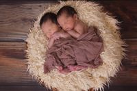 В июне двойняшки родились сразу в четырех семьях орчан.