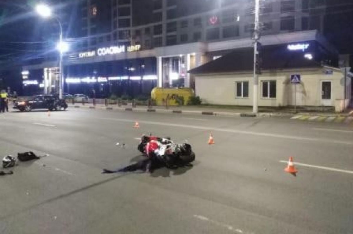 27-летний мотоциклист скончался в реанимации после ДТП в Брянске