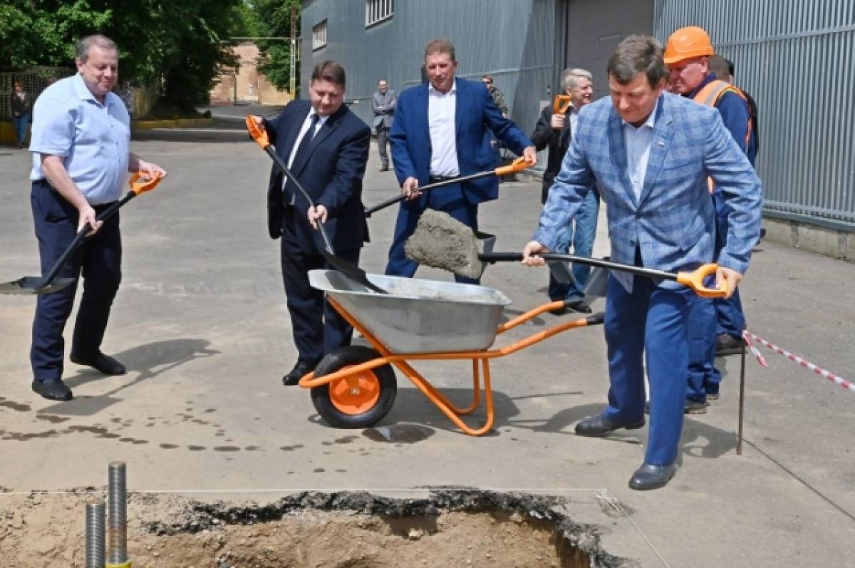 В Рославле заложен фундамент нового цеха вагоноремонтного завода | АиФ  Смоленск