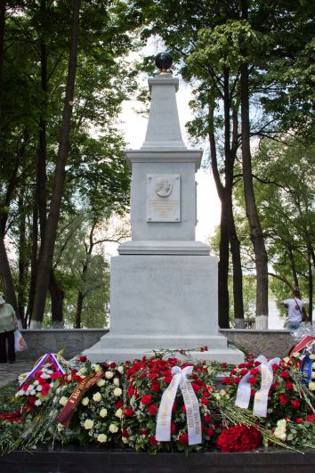 Памятник Петру I, г. Кировск.