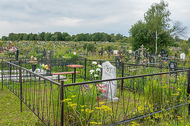 Очередной кладбищенский скандал разгорелся в Чистополе. 
