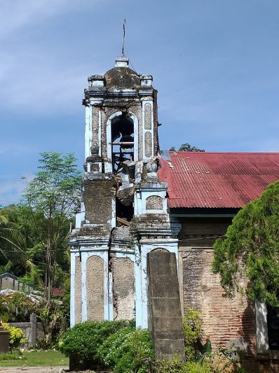 Последствия землетрясения в провинции Абра на Филиппинах