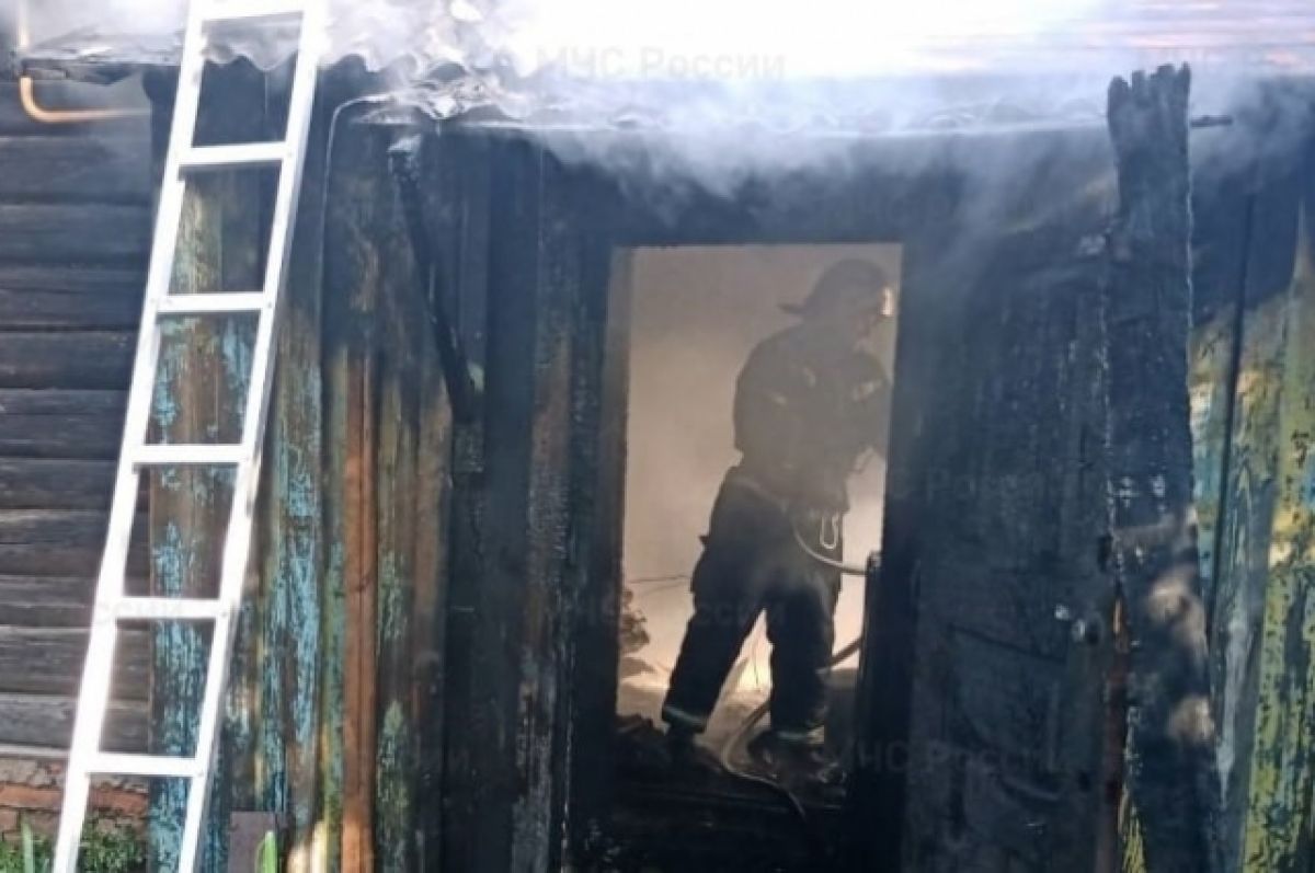 Утром субботы, 30 июля, в городе Клинцы сгорел жилой дом