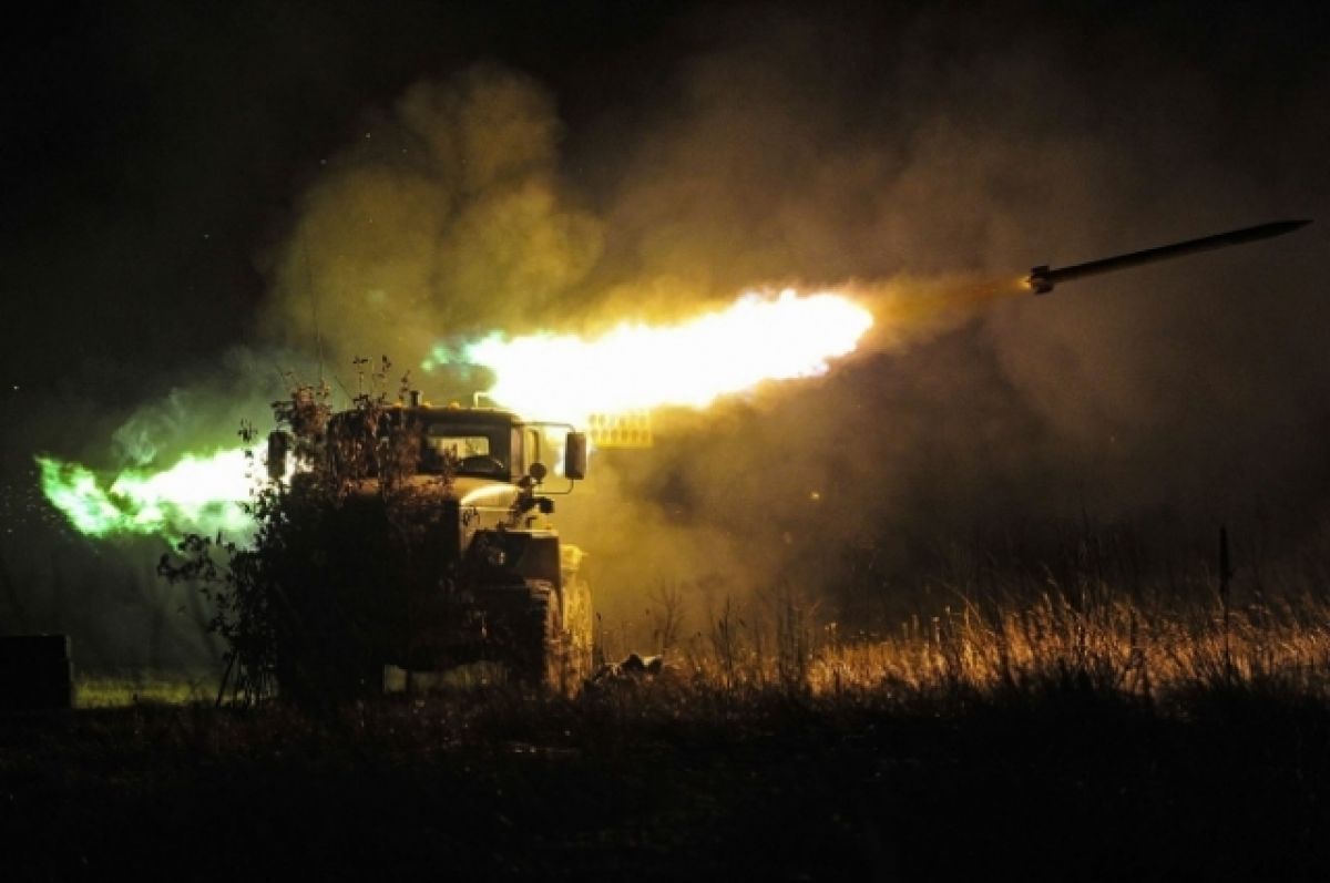ВС РФ уничтожили до 30 украинских военнослужащих в ДНР и склад с Градами