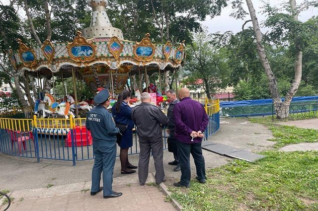 Аттракционы оказались небезопасны для детей