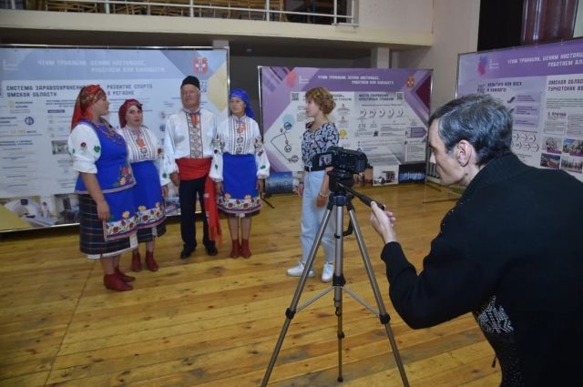 Команда ЦИСС снимает визитную карточку творческого коллектива из Полтавского района.