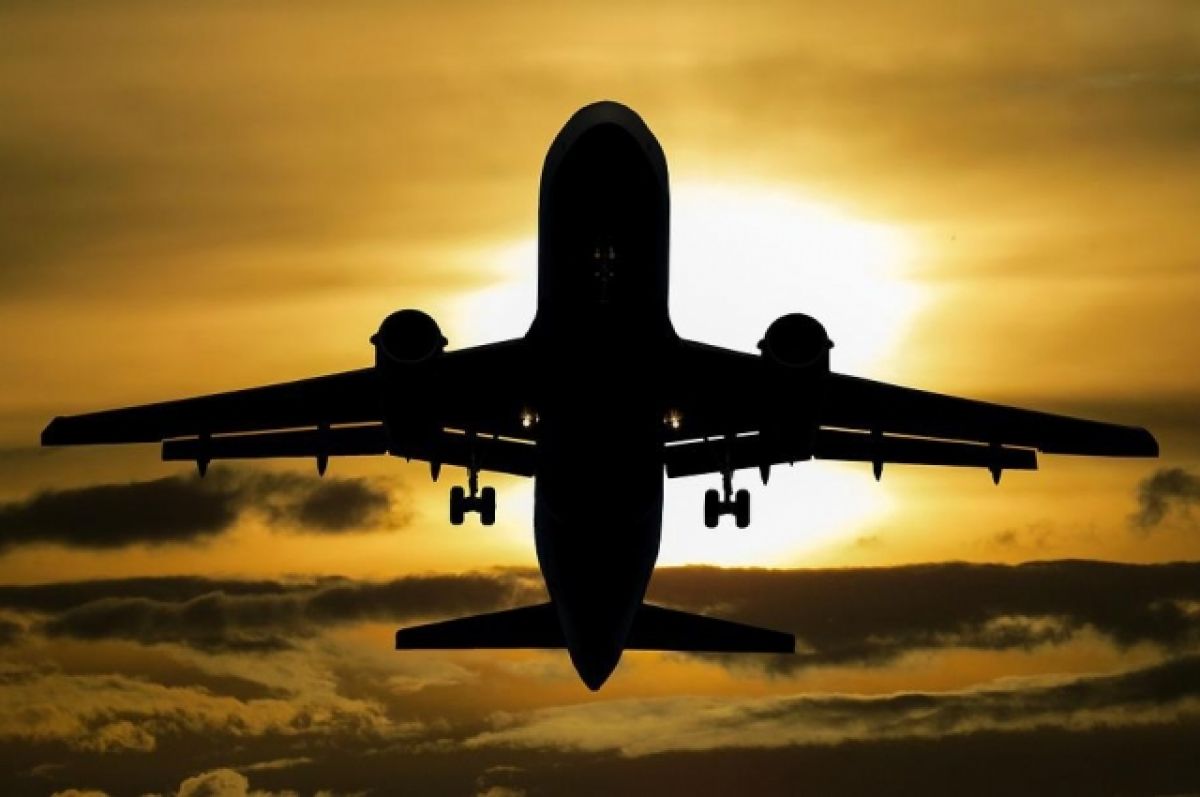Запрет на перелеты в аэропорты юга и центра РФ продлен до 11 августа