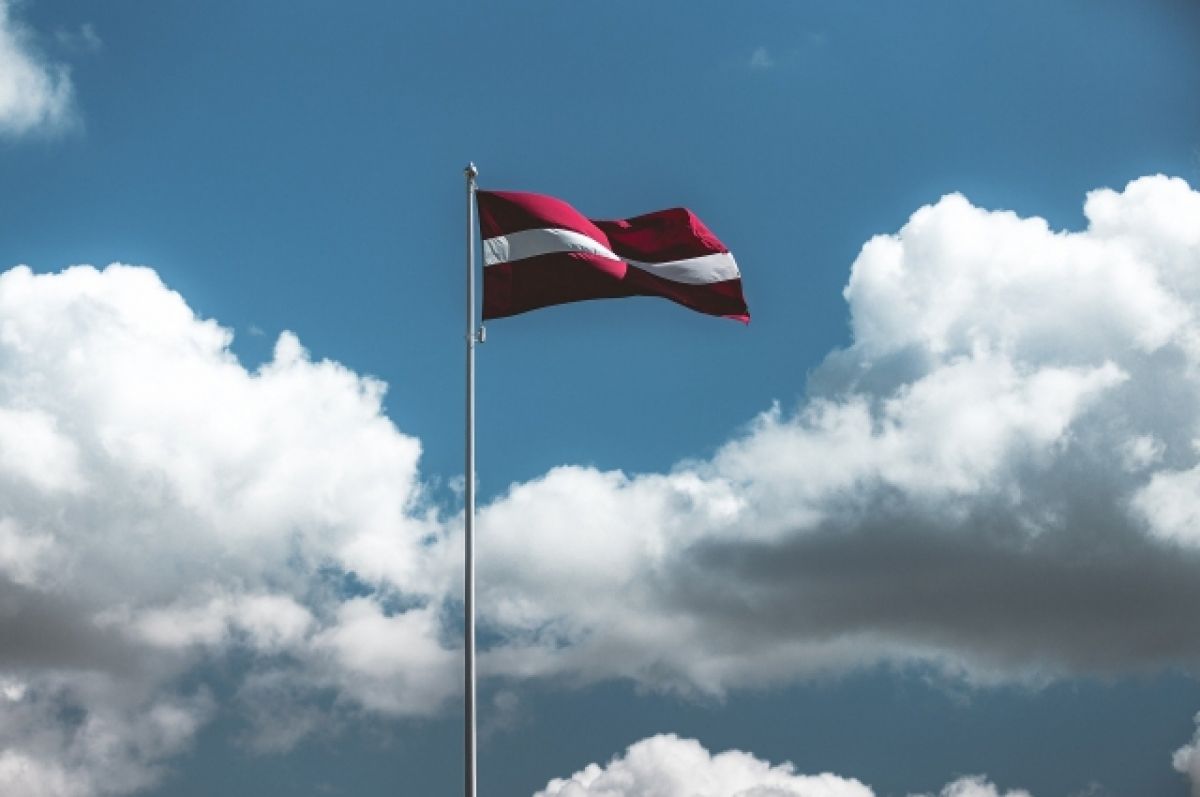 Латвия приостановила соглашение об экономическом сотрудничестве с РФ