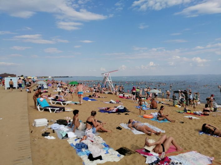 Море мор казань. Пляж Камское море Казань. Каменское море Казань. Лаишево Камское море парковка. Камское море Казань 2023.