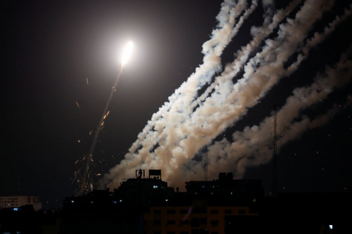 В результате авиаударов Израиля по сектору Газа погибли 24 человека