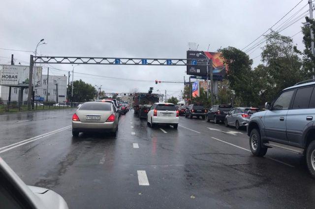 В Казани на перекрестке столкнулись две иномарки. 