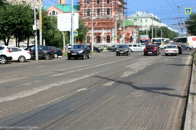 После долгих совещаний и опроса мнений рязанцев было решено проводить ремонт в ночное время и на ул. Циолковского, и на Первомайском проспекте. 