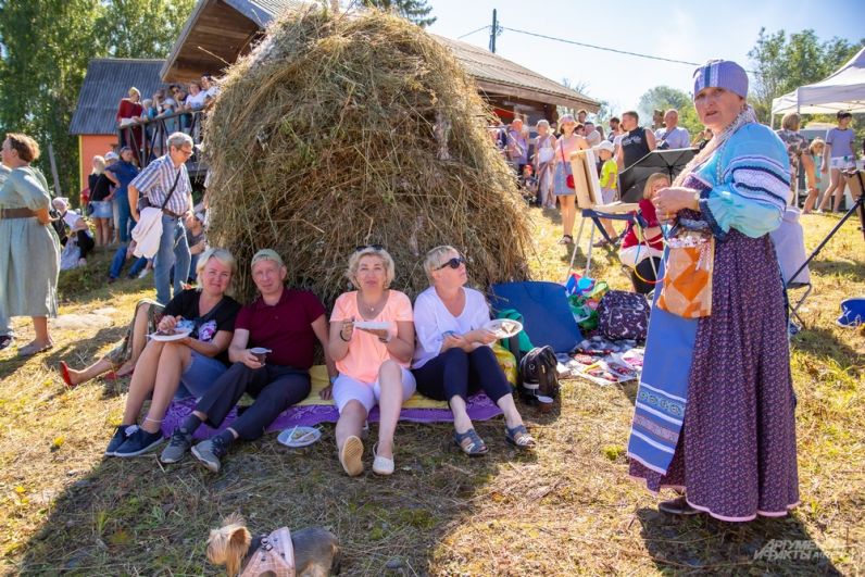 Карельская деревня. Деревня горка Кондопожский район. Как называется один из международных фестивалях в деревне Хайколя.