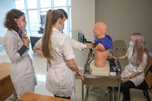 Юные приморцы всё чаще выбирают врачебные специальности.