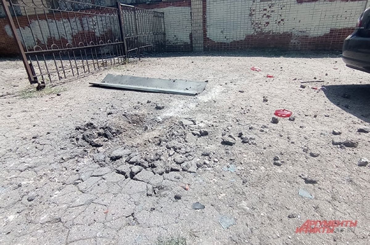 Строители из Алтайского края не пострадали при взрыве школы в ЛНР