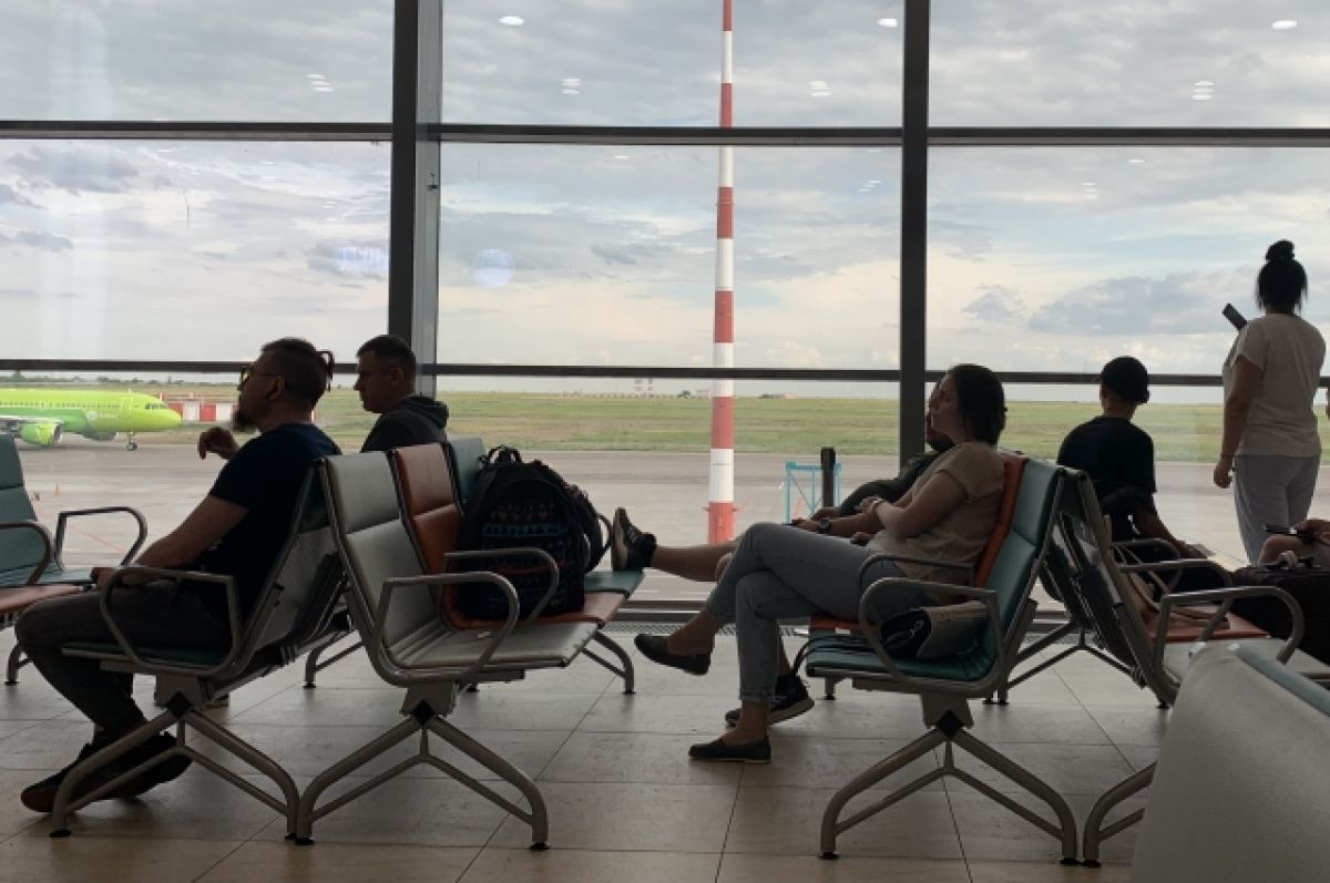 Кабмин расширит объемы поддержки простаивающих аэропортов юга и центра РФ