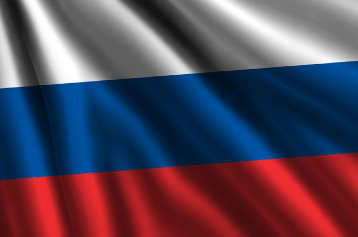 Три цвета Родины: как в Москве отмечают День флага России