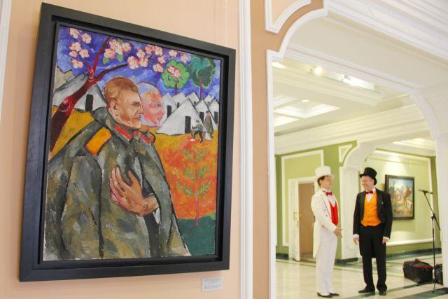 Экспозицию более чем из 40 картин доставили в Иркутск из Государственного русского музея в Санкт-Петербурге.