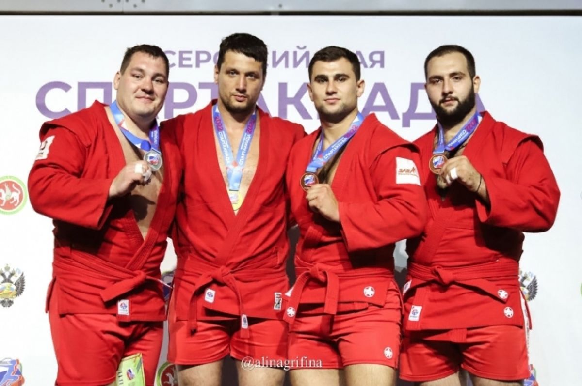 Брянский самбист Артём Осипенко победил на Спартакиаде сильнейших