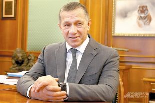 Юрий Трутнев: «Страна будет развиваться за счет Дальнего Востока. Все торговые соседи у нас там, все страны, с которыми сохранились нормальные экономические отношения, – с той стороны».