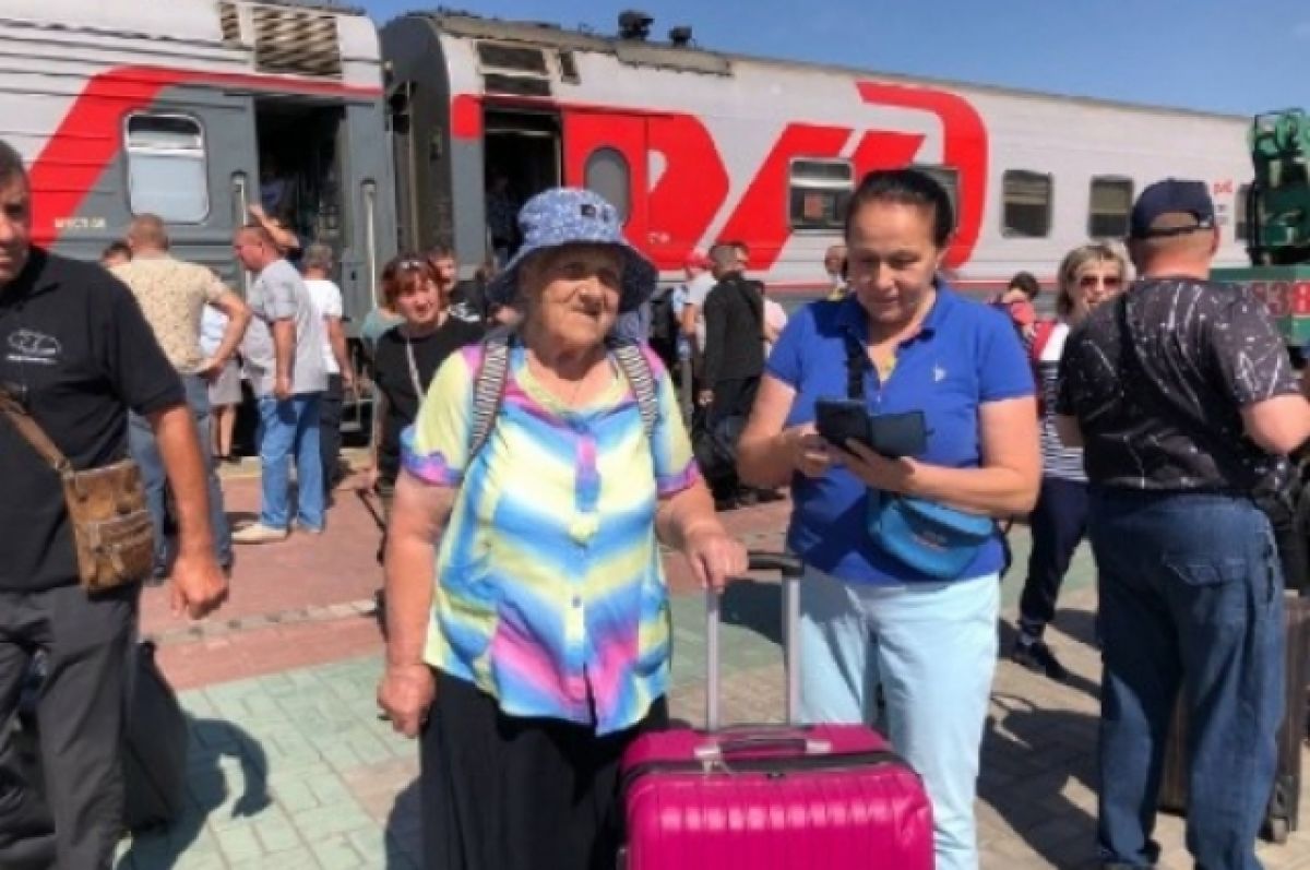 Известная трэвел-блогер 90-летняя баба Женя прибыла на Алтай