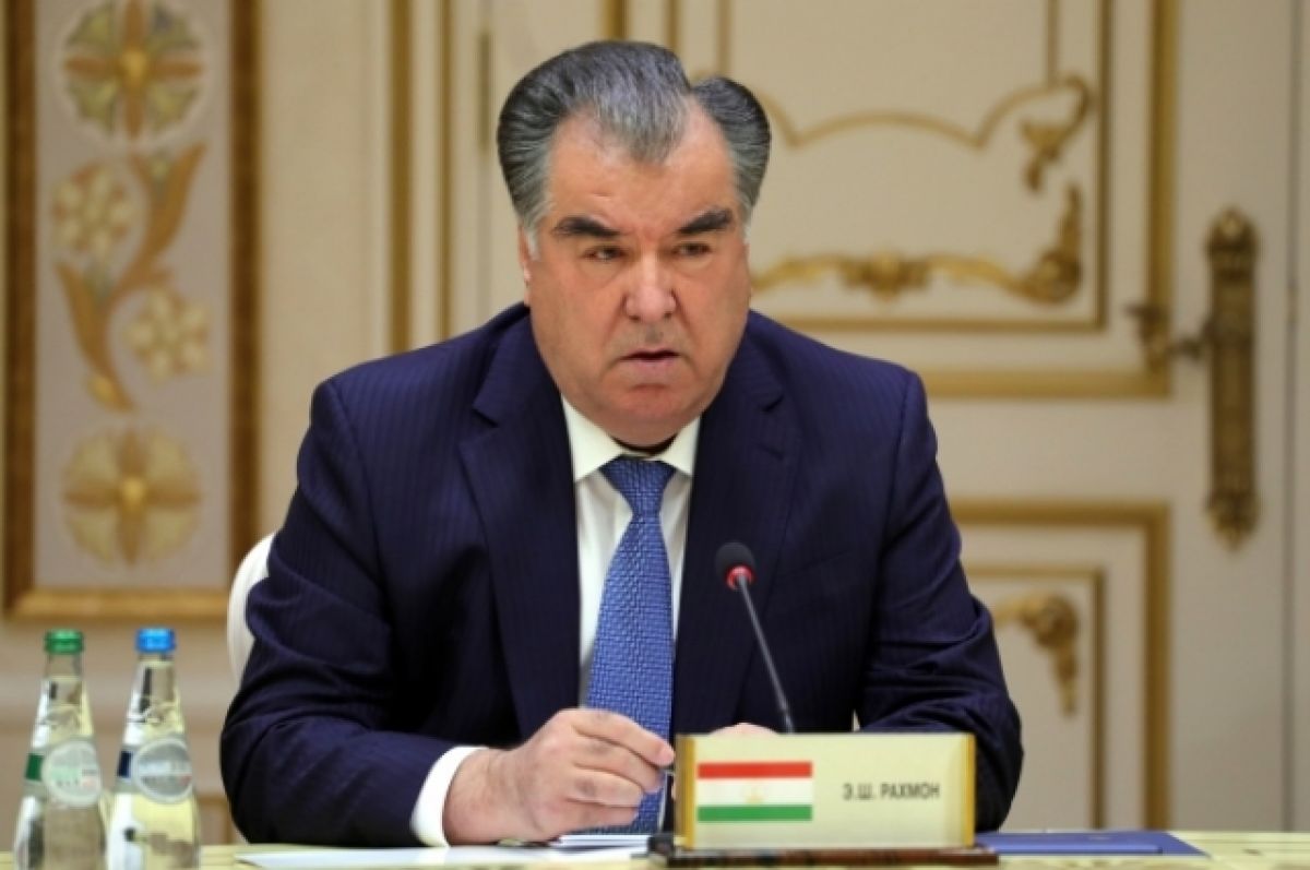 Президент Таджикистана выразил соболезнования родственникам Горбачева