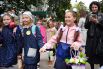 Праздничная линейка в школе №1554 в Москве в День знаний