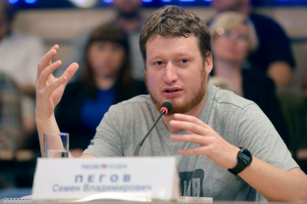 В Москве задержали военного корреспондента Семёна Пегова