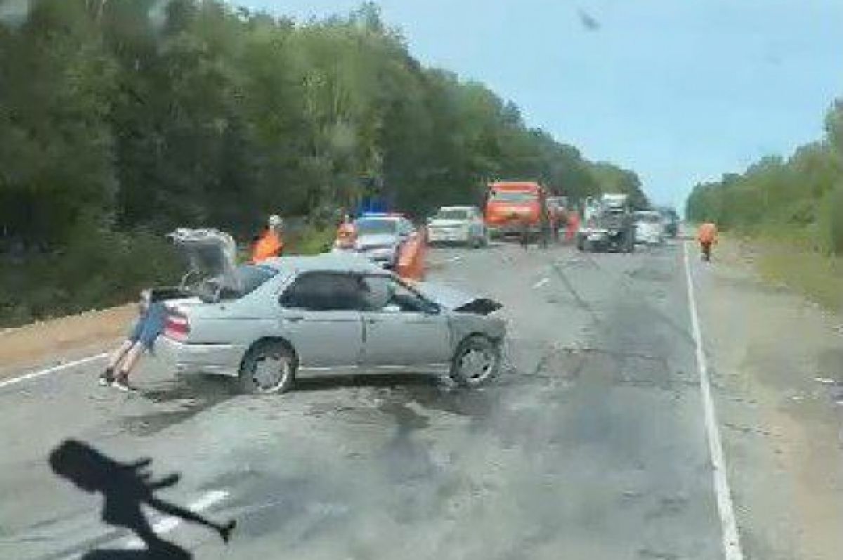 В Хабаровском крае автомобилист попал в ДТП, объезжая яму | АиФ Хабаровск