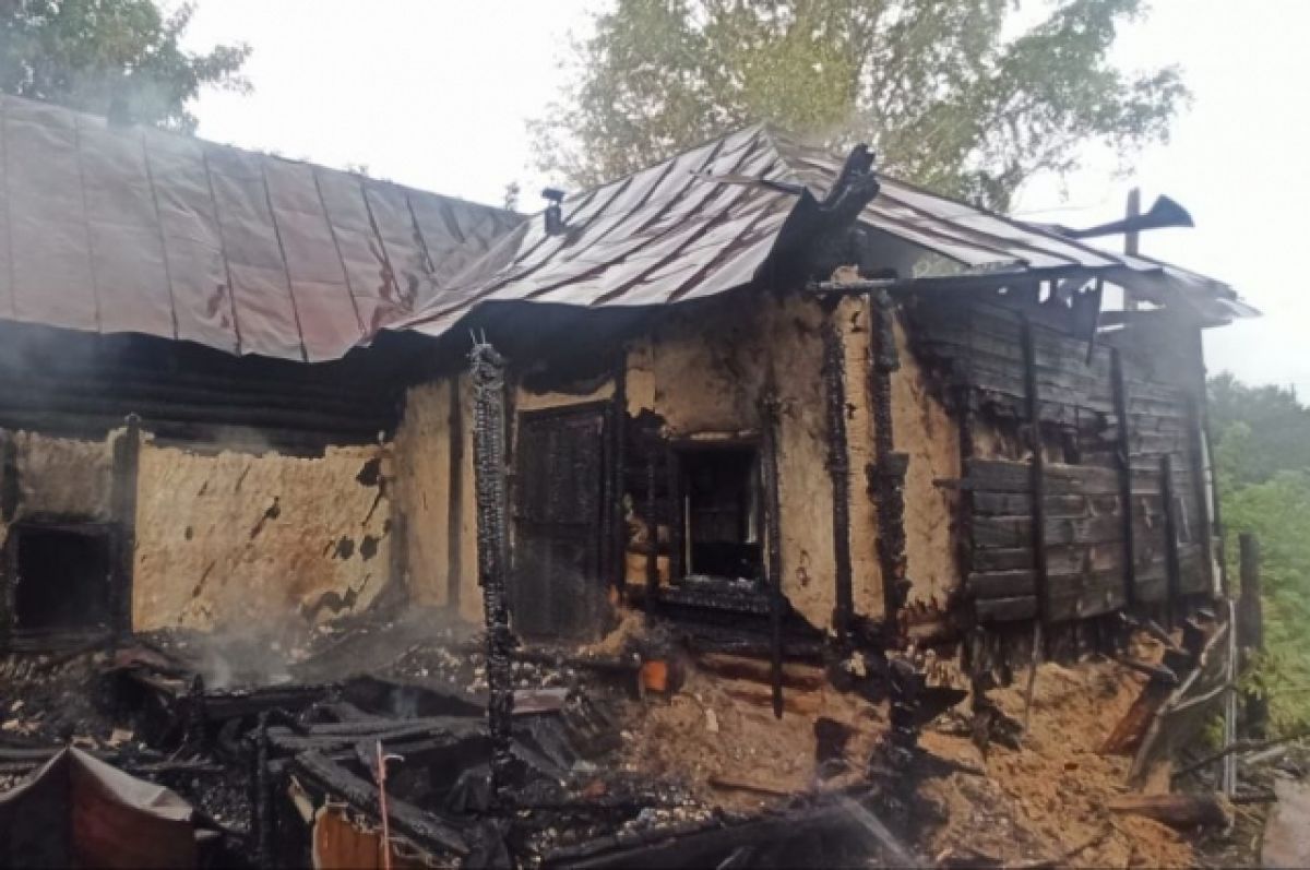 Пожар в селе Черкасское Вольский район Саратовской области