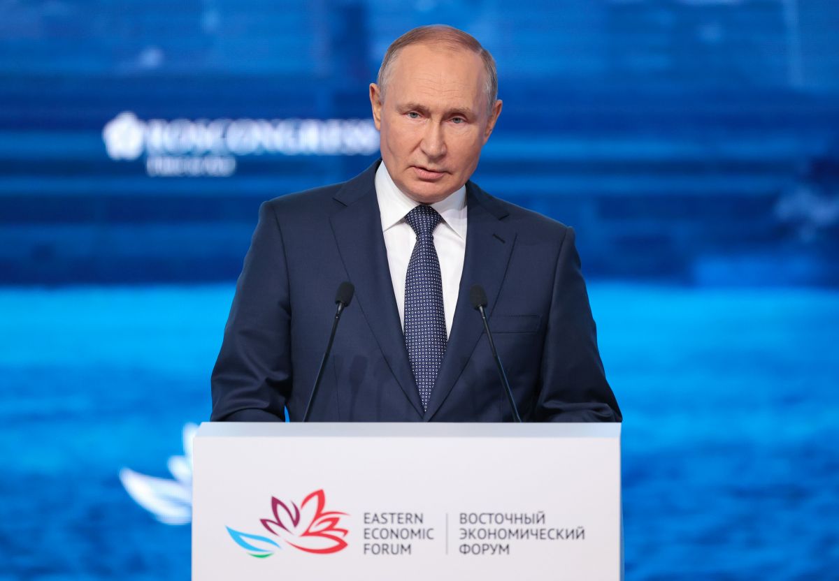 Путин: объемы перевозок грузов в восточном направлении будут расти