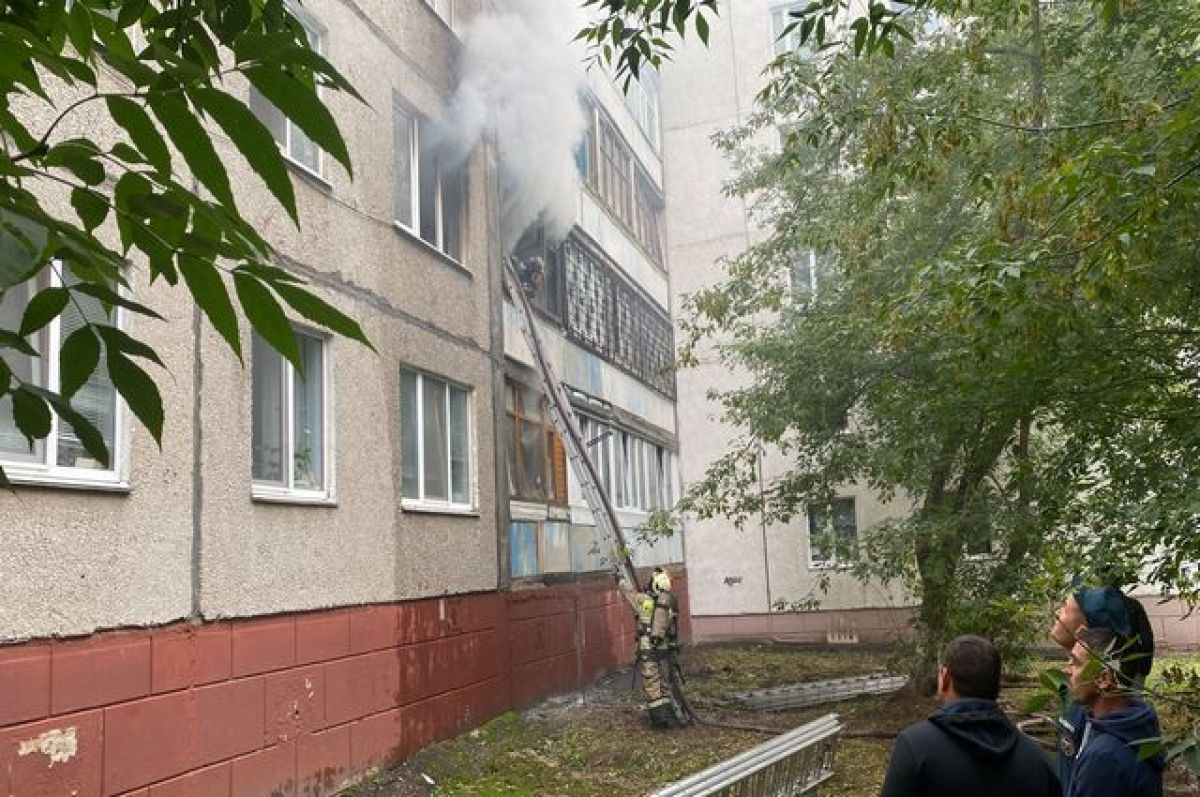 Один человек погиб при пожаре дома в Уфе рядом с торговым центром «Аркада»  | АиФ Уфа