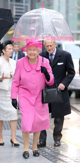 Елизавета II и принц Филипп в Бирмингеме, 2015 год