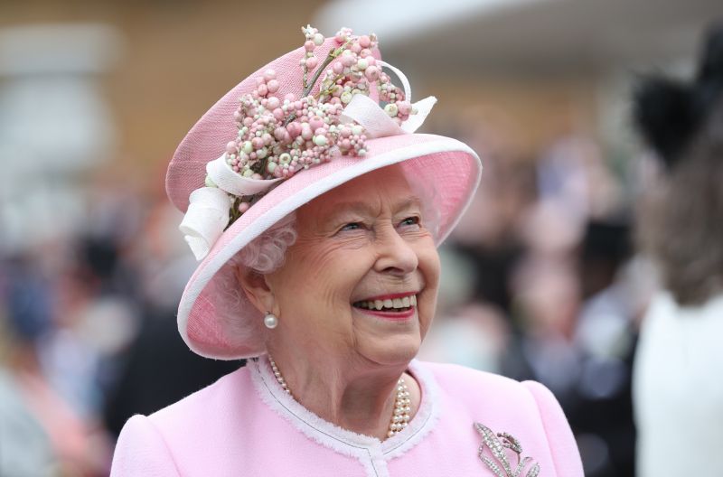 Елизавета II на вечеринке в Букингемском дворце, 2019 год