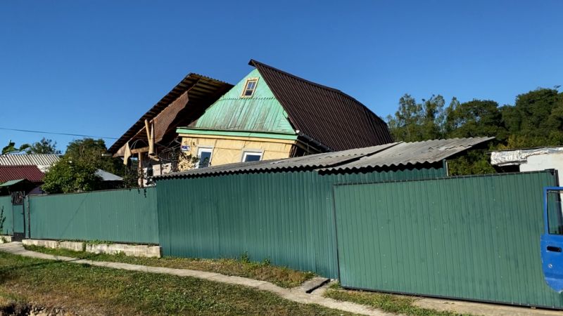 Частные дома в Приморье сильно пострадали.