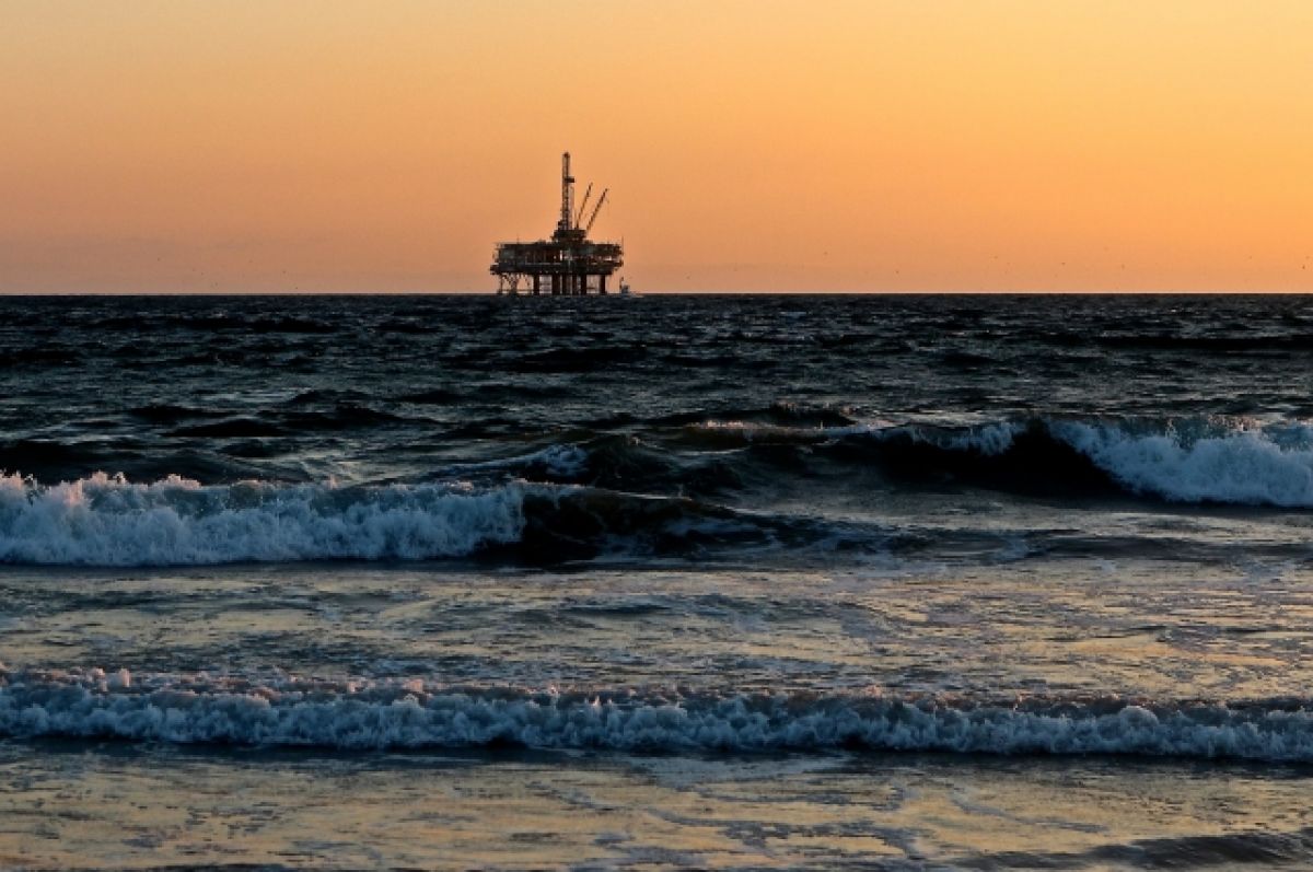 Индонезия рассматривает возможность налаживания импорта нефти из РФ