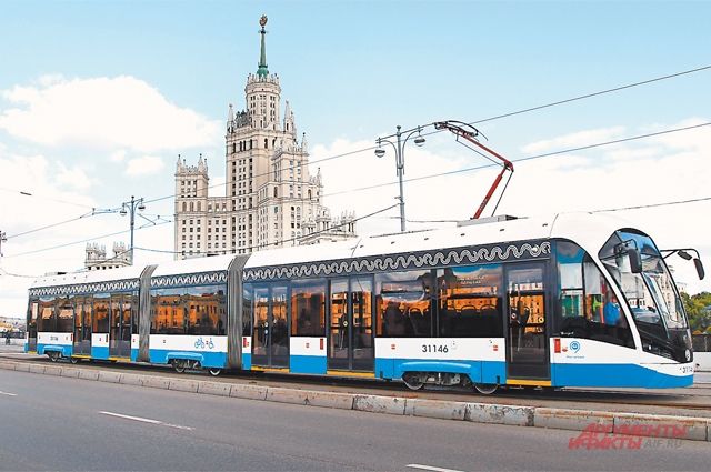 В Москве четыре десятка трамвайных маршрутов, есть даже туристический.