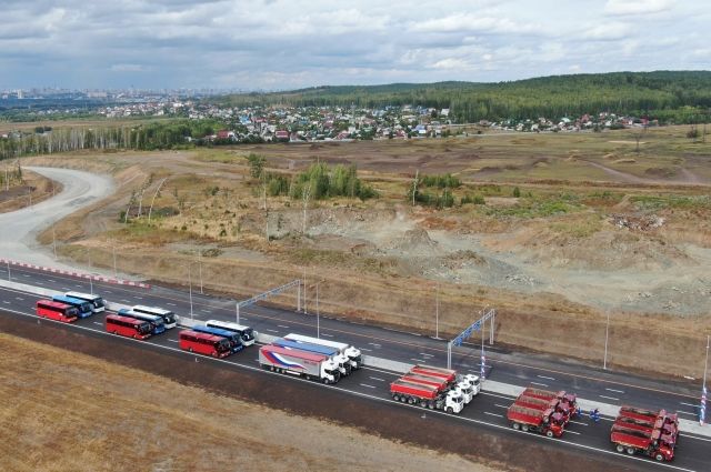 Открытие движения по третьему пусковому комплексу Екатеринбургской кольцевой автодороги произошло на два года раньше срока.