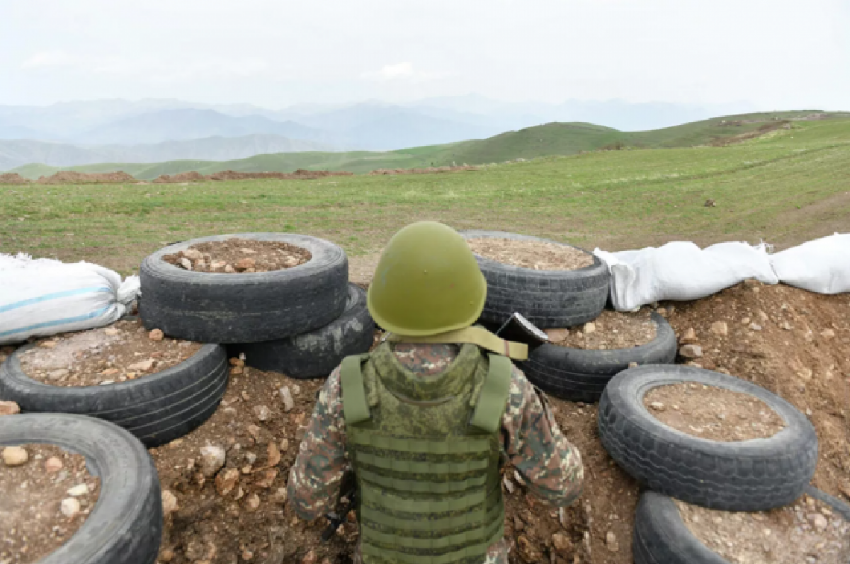 Минобороны Армении: Азербайджан начал применять артиллерию и минометы
