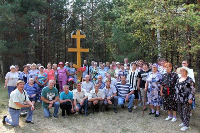 Некоторые жители Светлушки не видели друг друга полвека и всё же встретились как  родные. 