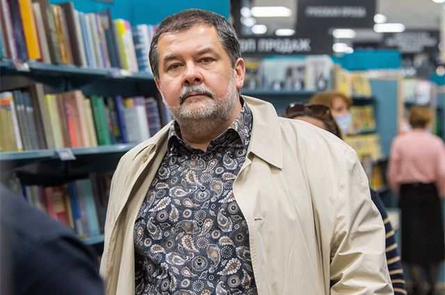Сергей Лукьяненко.