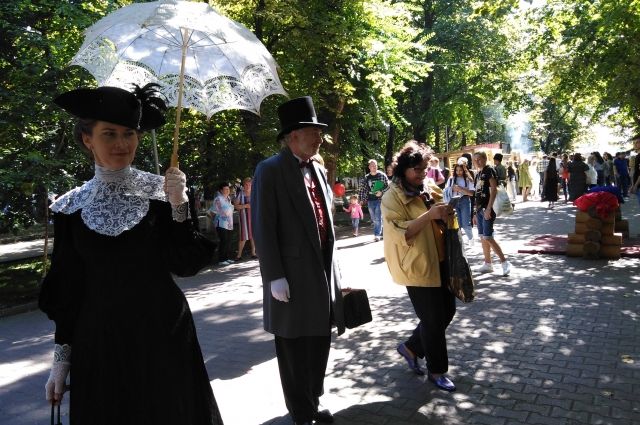 Фестиваль купечества «В городском саду» в День города стал уже традицией.