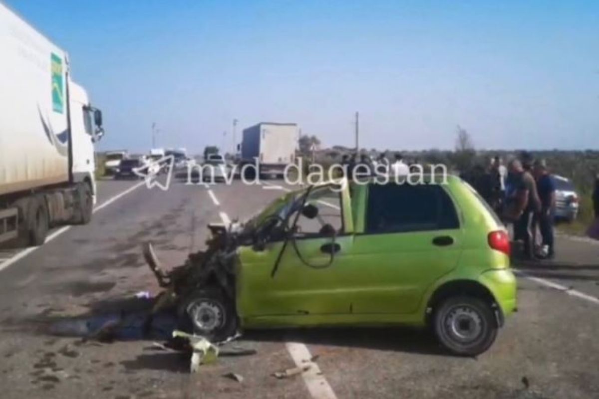 Автомобиль с детьми попал в ДТП в Дагестане, один из них погиб | АиФ  Дагестан