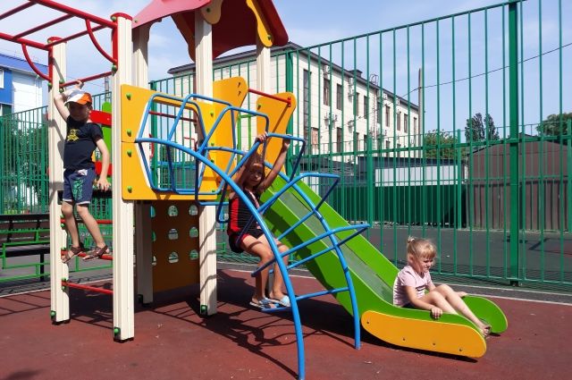 В Оренбурге проверили статус детских площадок