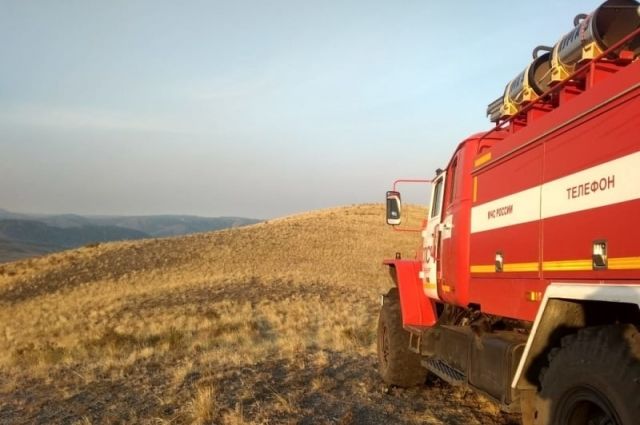 В Оренбуржье потушили лесной пожар в районе Сары площадью один гектар.